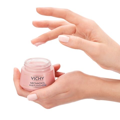 קרם לילה נאובדיול רוז פלטיניום - וישי Vichy